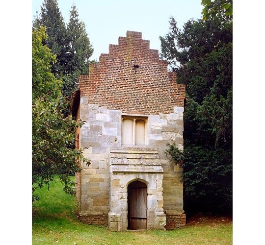 Coombe Conduit, the main building viewed from the west https://www.english-heritage.org.uk/visit/places/coombe-conduit/history/
